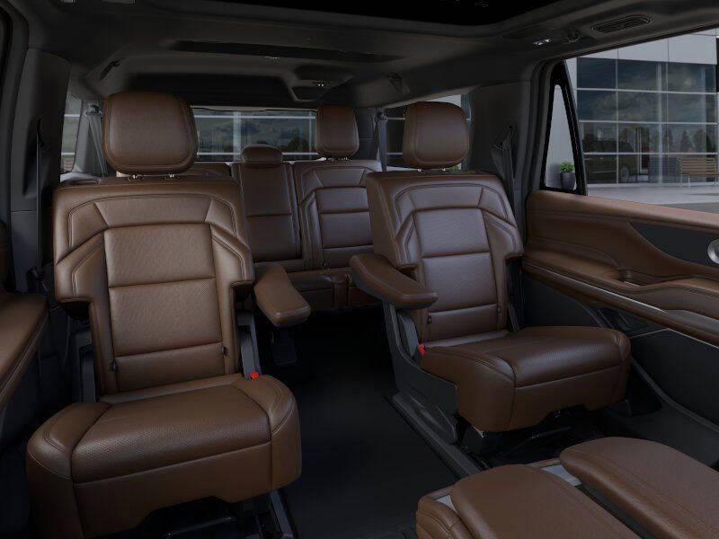 2025 Lincoln Navigator L Reserve