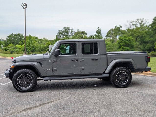 2023 Jeep Gladiator Overland