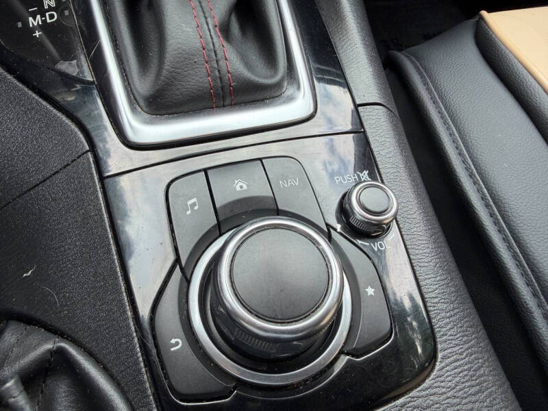 2014 Mazda MAZDA3 s Grand Touring
