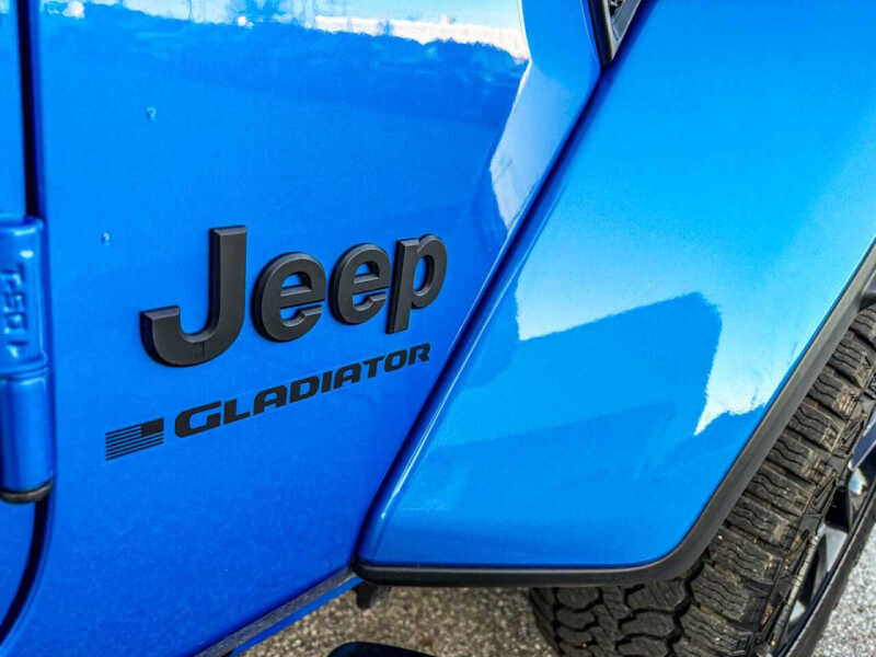 2025 Jeep Gladiator NightHawk