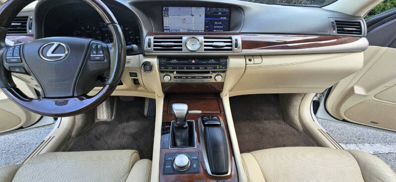 2013 Lexus LS 460 L