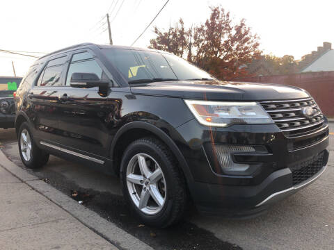 2017 Ford Explorer for sale at Deleon Mich Auto Sales in Yonkers NY