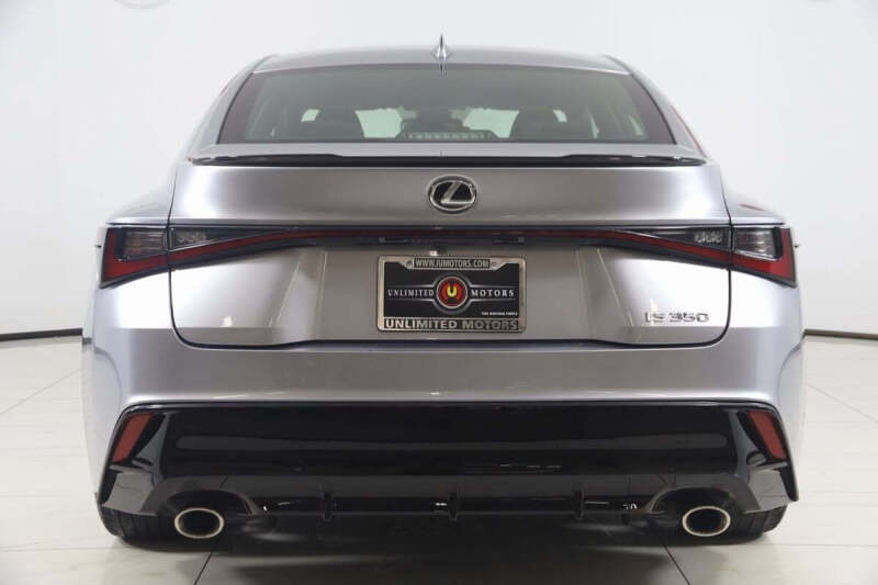 2024 Lexus IS 350 F SPORT Design