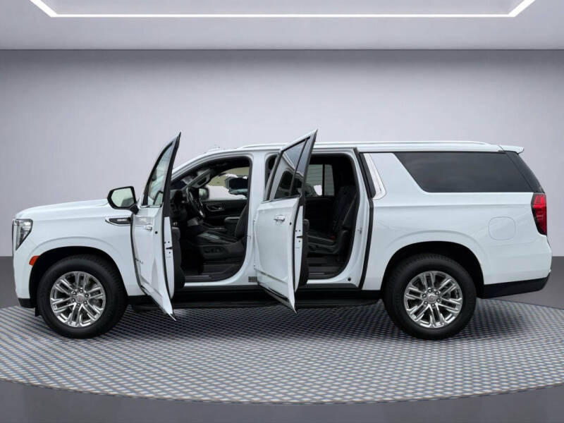 2021 GMC Yukon XL SLT