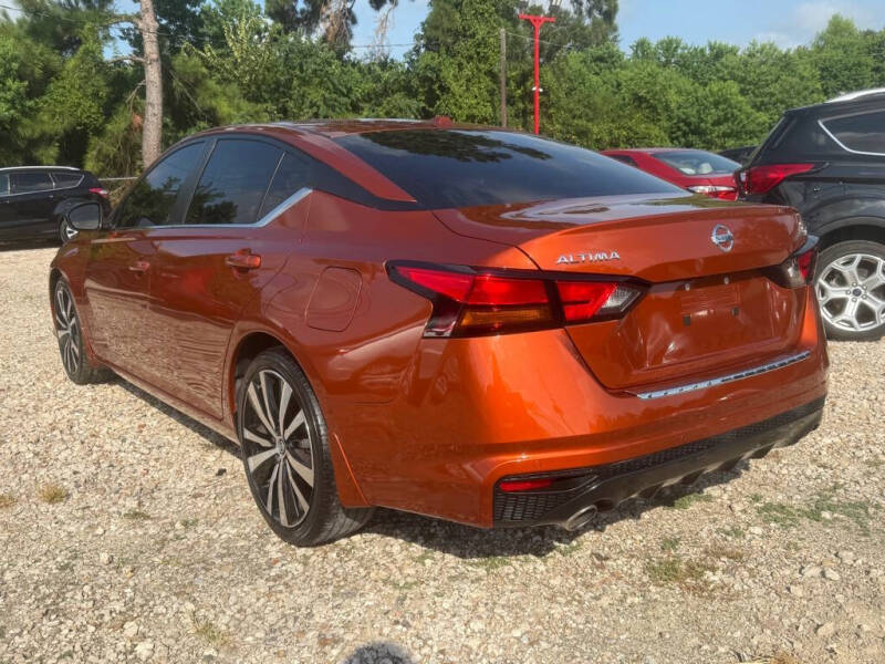 2022 Nissan Altima 2.5 SR