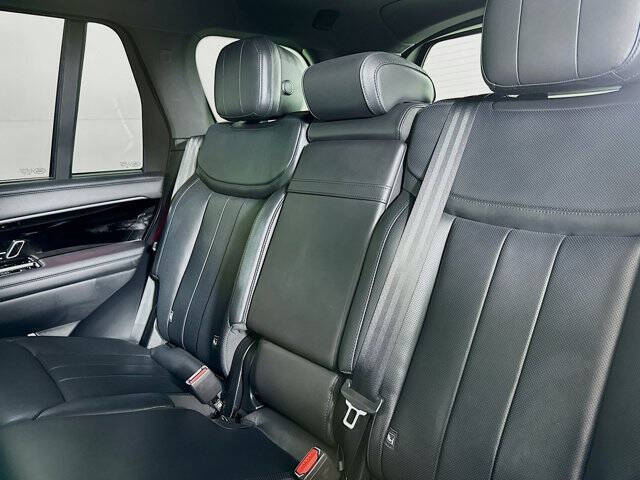 2023 Land Rover Range Rover P530 SE