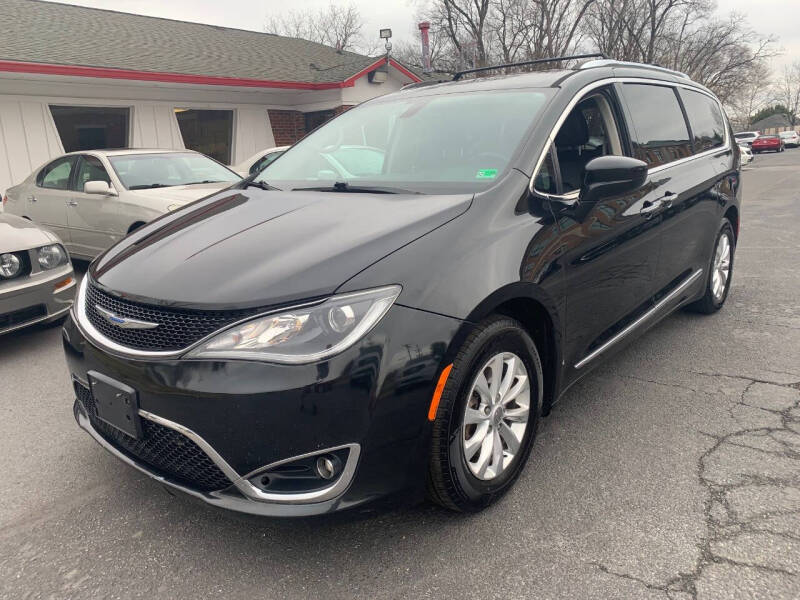 2018 Chrysler Pacifica Touring L