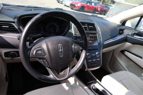 2019 Lincoln MKC Black Label