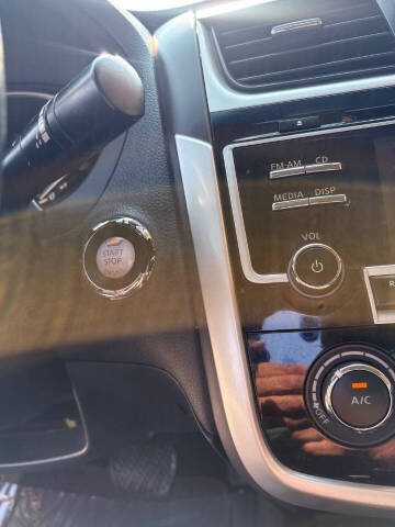 2018 Nissan Altima 2.5 SR