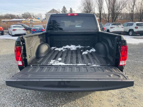 2017 RAM 1500 Express