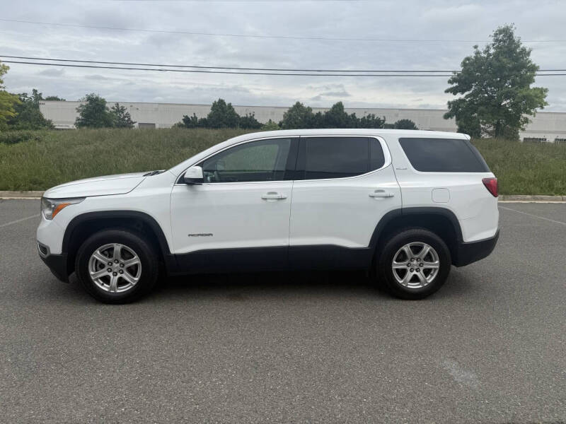 2017 GMC Acadia SLE-1