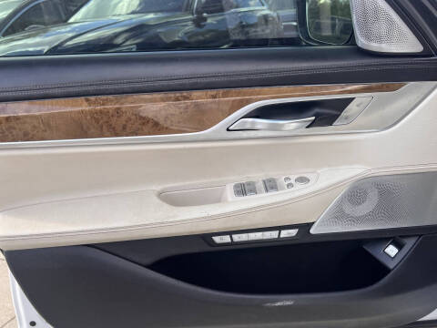 2016 BMW 7 Series 740i