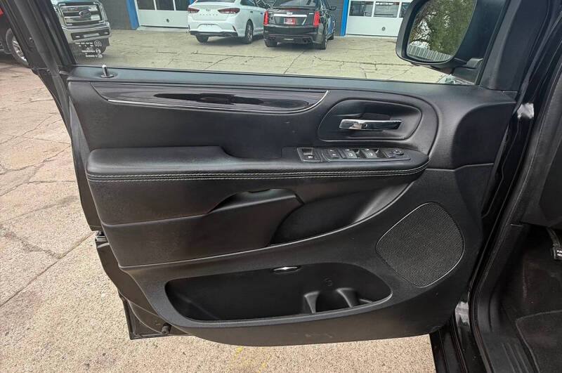 2016 Dodge Grand Caravan SE Plus