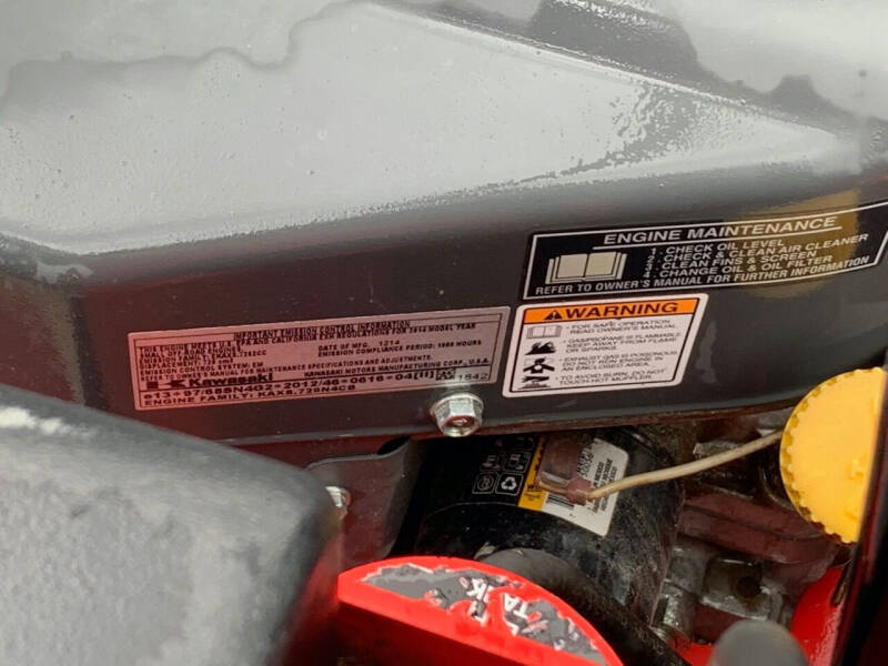 2015 Gravely Pro Turn 148