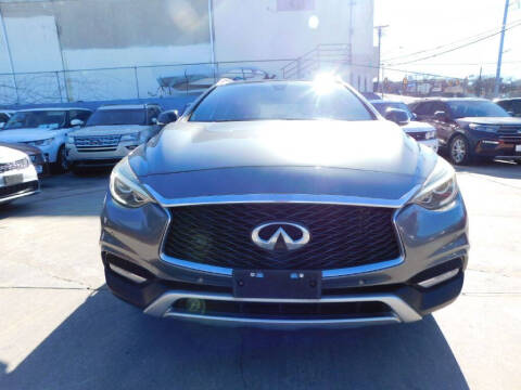 2017 Infiniti QX30