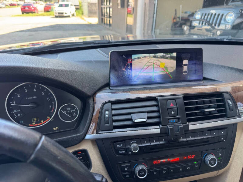 2015 BMW 3 Series 328i