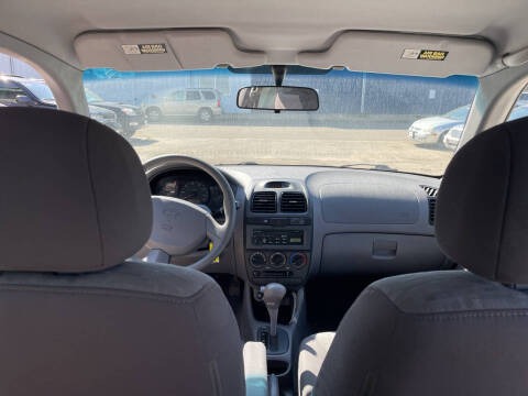 2005 Hyundai Accent GLS