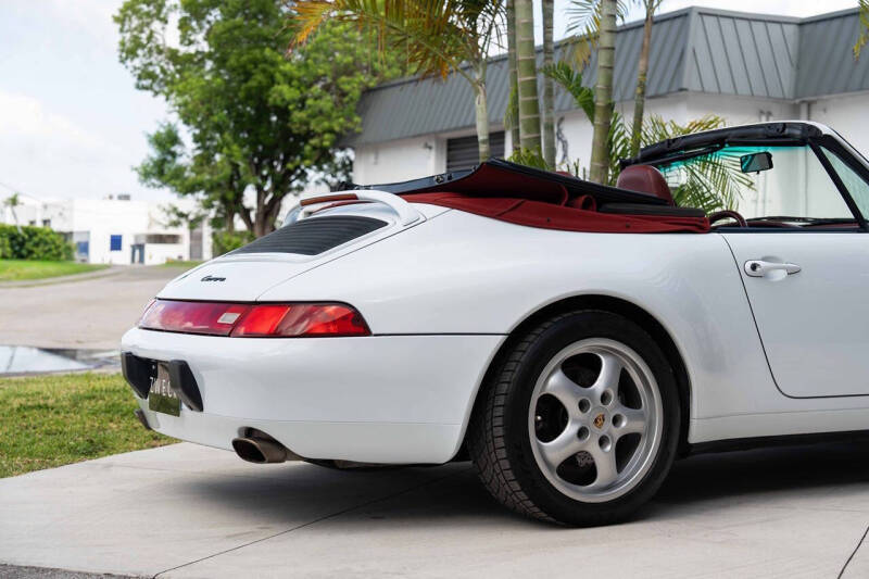 1998 Porsche 911 Carrera