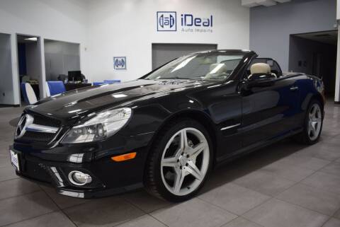 2009 Mercedes-Benz SL-Class for sale at iDeal Auto Imports in Eden Prairie MN