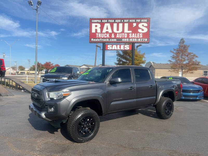 2016 Toyota Tacoma TRD Sport's photo