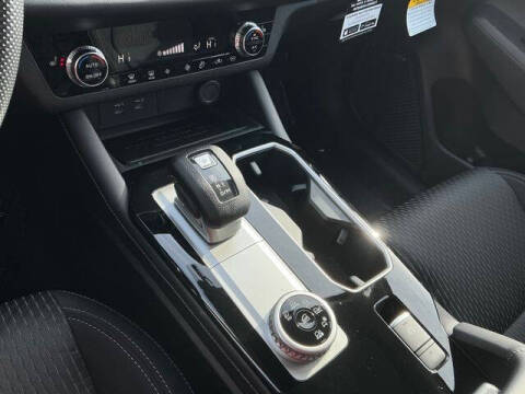 2026 Mitsubishi Outlander ES