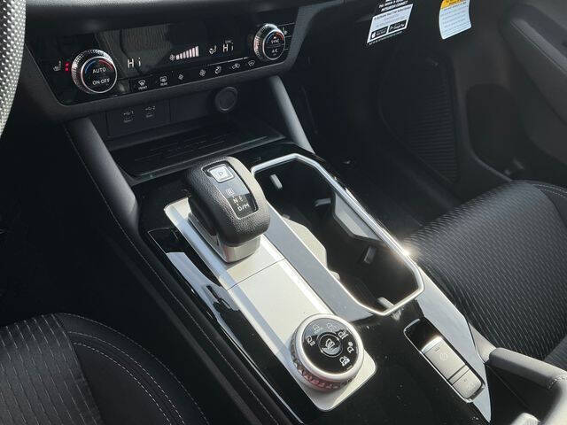 2026 Mitsubishi Outlander ES