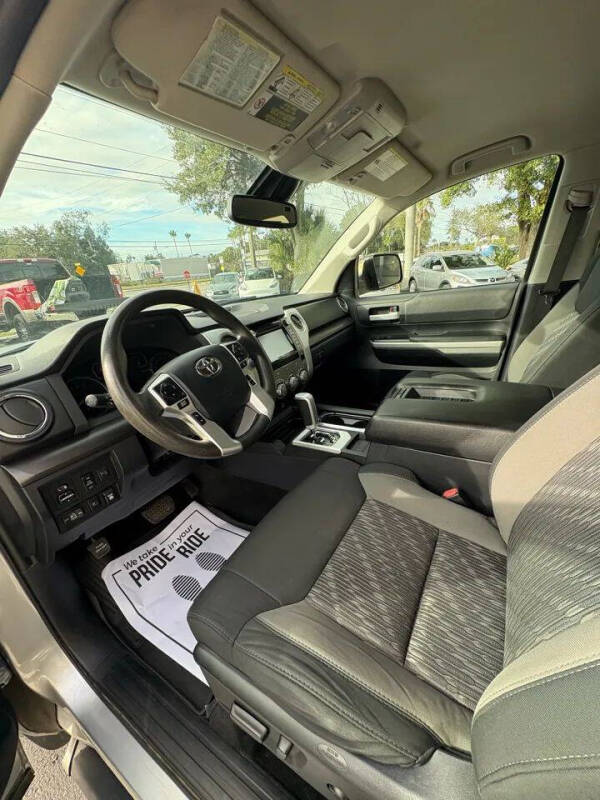 2019 Toyota Tundra SR5