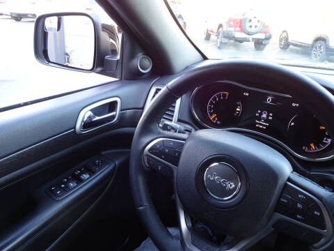 2018 Jeep Grand Cherokee Laredo E