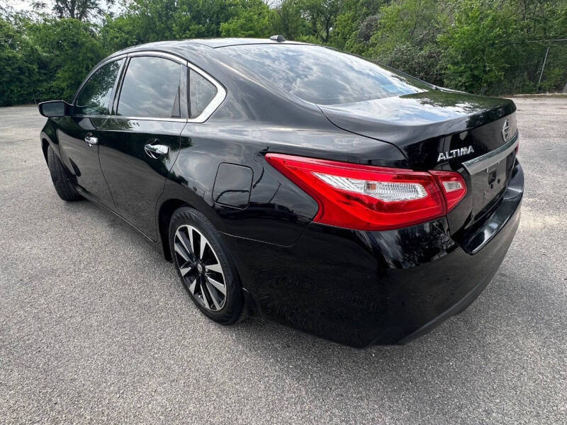 2017 Nissan Altima 2.5 SV