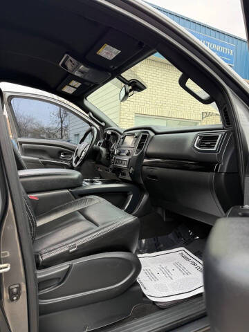 2019 Nissan Titan XD SV