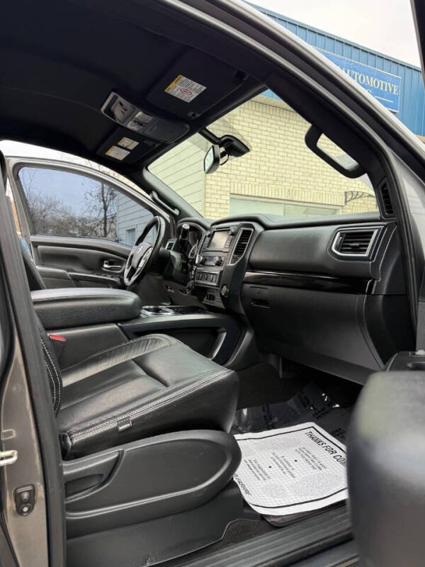 2019 Nissan Titan XD SV