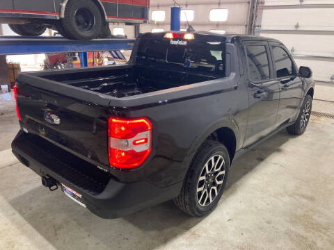 2023 Ford Maverick Lariat