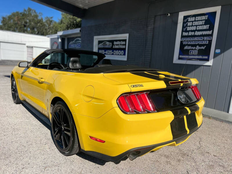 2015 Ford Mustang EcoBoost Premium photo 9