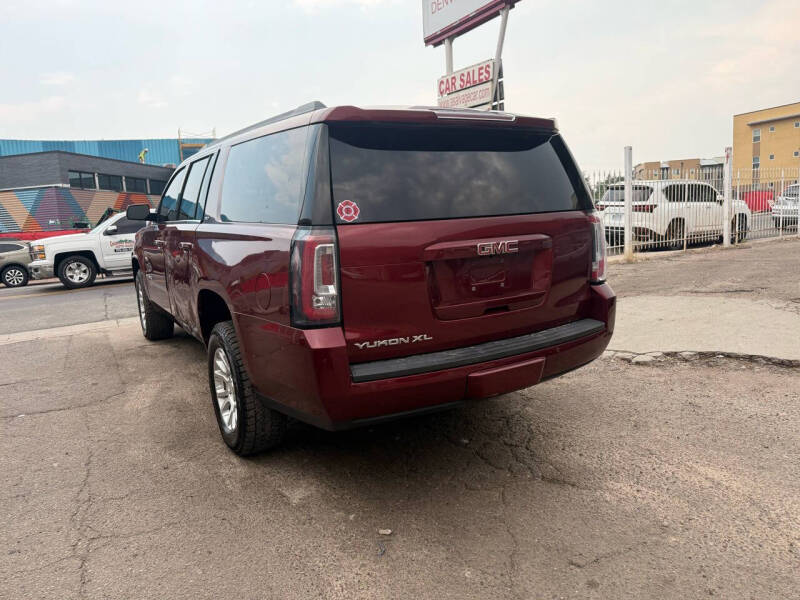 2017 GMC Yukon XL SLT