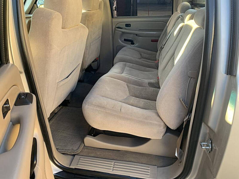 2006 Chevrolet Avalanche LS 1500