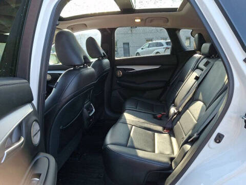 2019 Infiniti QX50 Essential