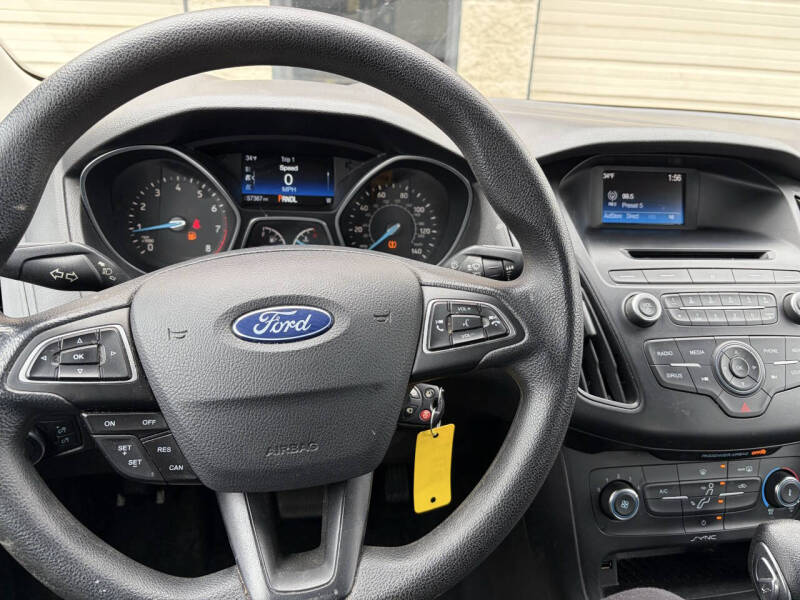 2017 Ford Focus SE