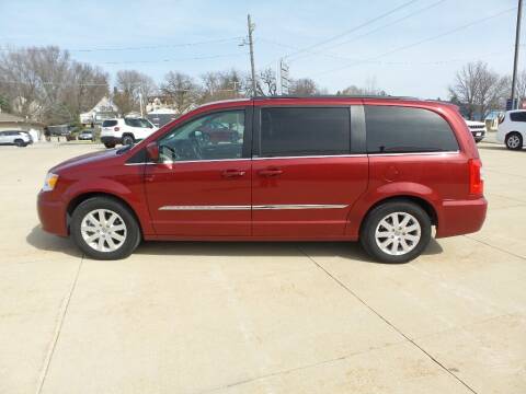 2014 Chrysler Town and Country for sale at WAYNE HALL CHRYSLER JEEP DODGE in Anamosa IA
