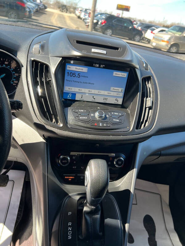 2016 Ford Escape SE