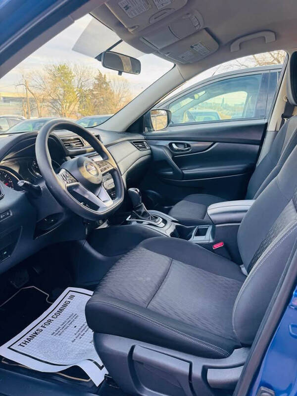 2017 Nissan Rogue S