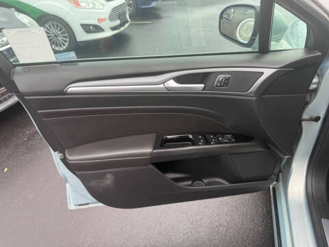 2013 Ford Fusion Energi Titanium