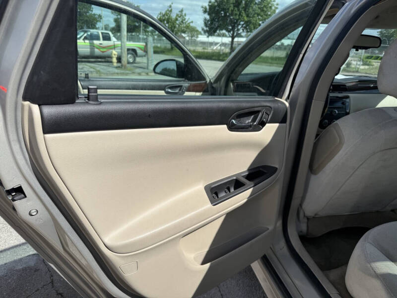 2011 Chevrolet Impala LS