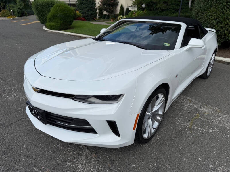 2017 Chevrolet Camaro 1LT's photo