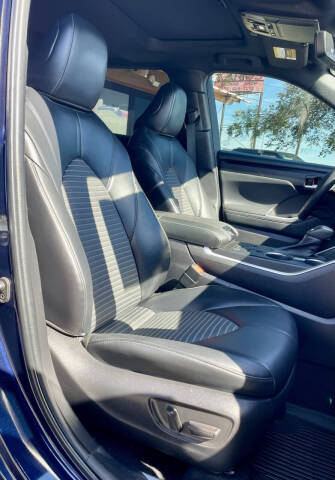 2022 Toyota Highlander XSE