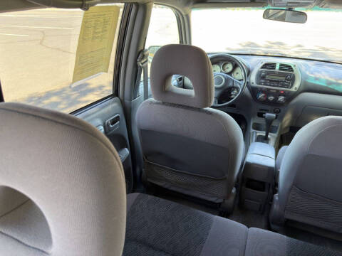 2003 Toyota RAV4