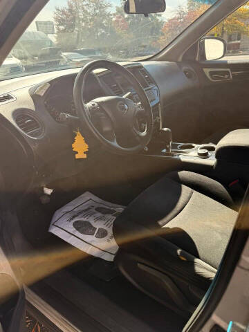 2015 Nissan Pathfinder S