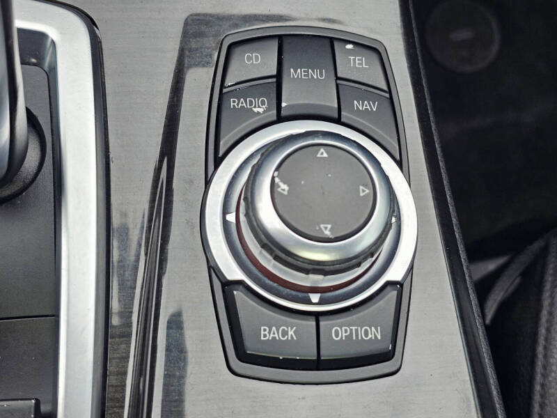 2012 BMW 5 Series 528i xDrive