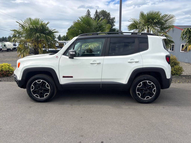 2017 Jeep Renegade Trailhawk