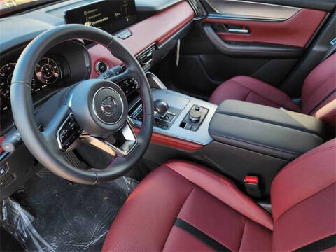 2025 Mazda CX-70 Plug-in Hybrid Premium Plus