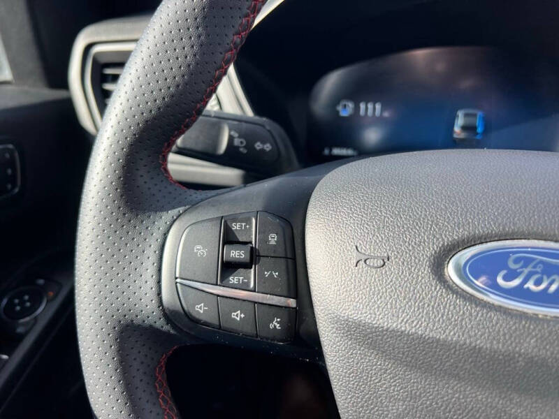 2023 Ford Escape ST-Line Elite